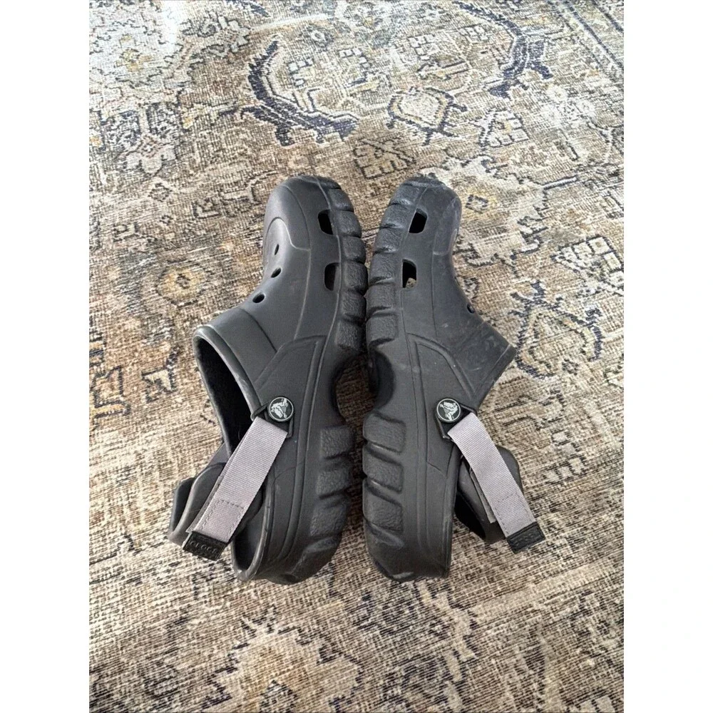 Crocs Classic All-Terrain Clogs Black Adjustable Strap Mens 7 Womens 9 206340
